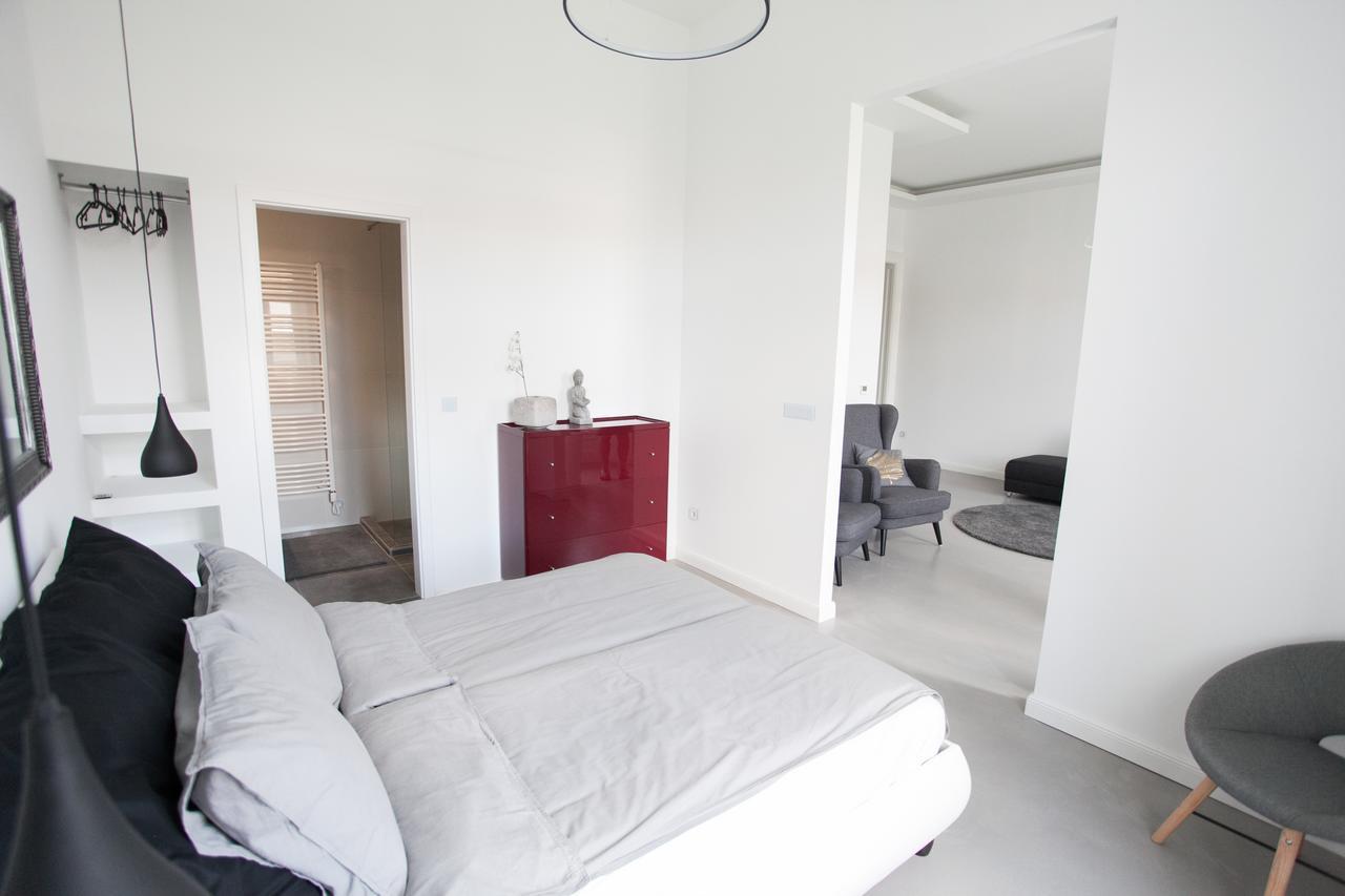 Grand Loft Design Apartment Budapest Bagian luar foto