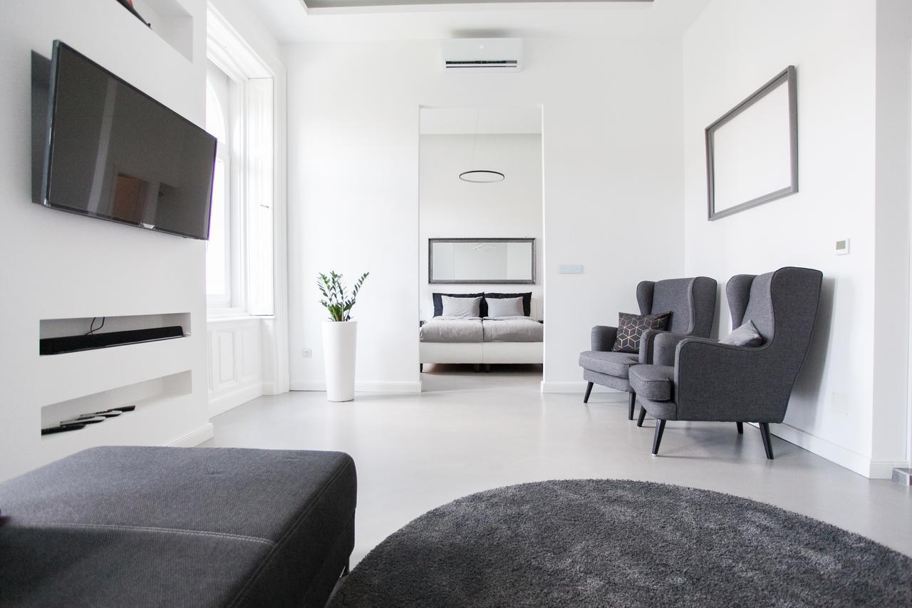 Grand Loft Design Apartment Budapest Bagian luar foto