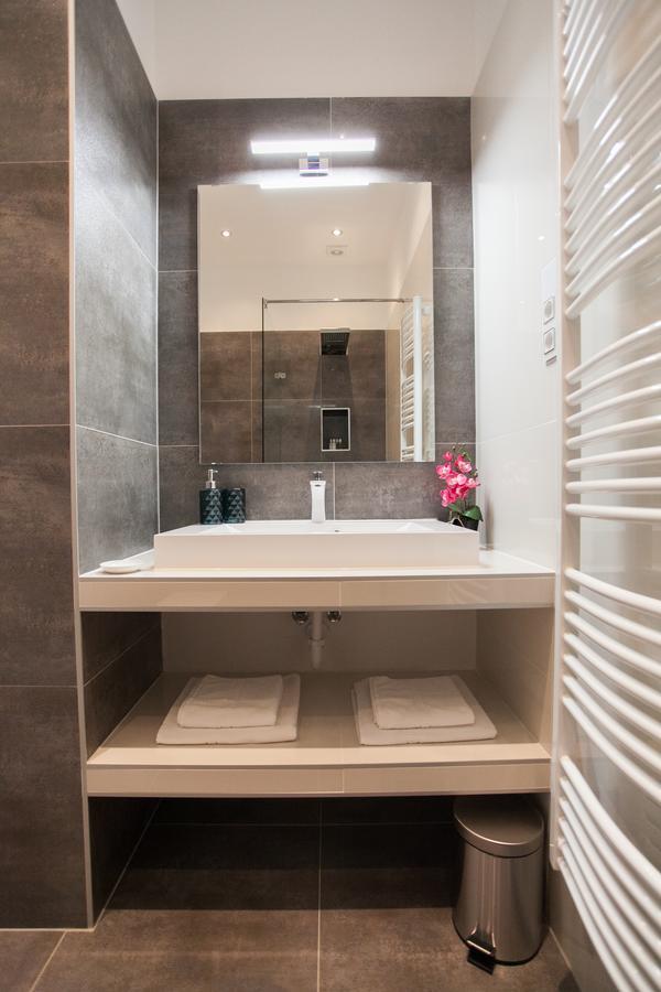 Grand Loft Design Apartment Budapest Bagian luar foto